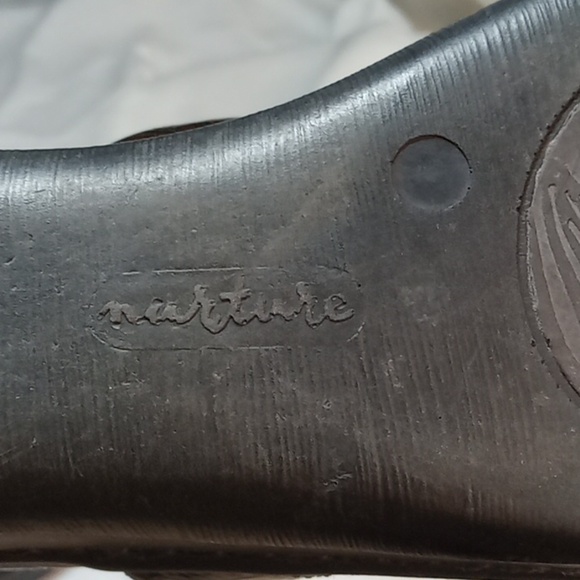 Nuture tooled leather clog nurse hospital shoe size 6 - Picture 7 of 8